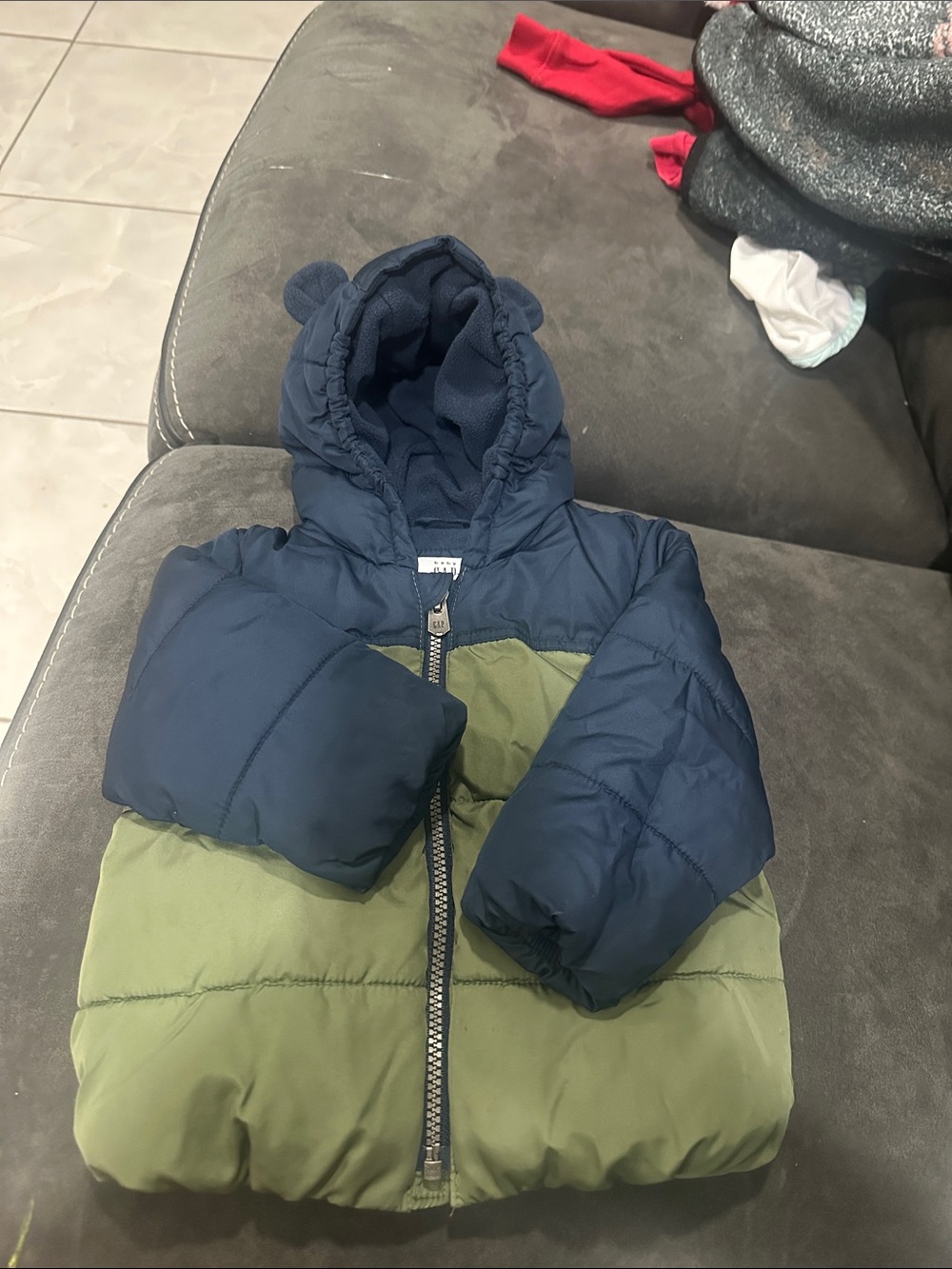 GAP Colorblock Puffer Jacket in Navy and Olive